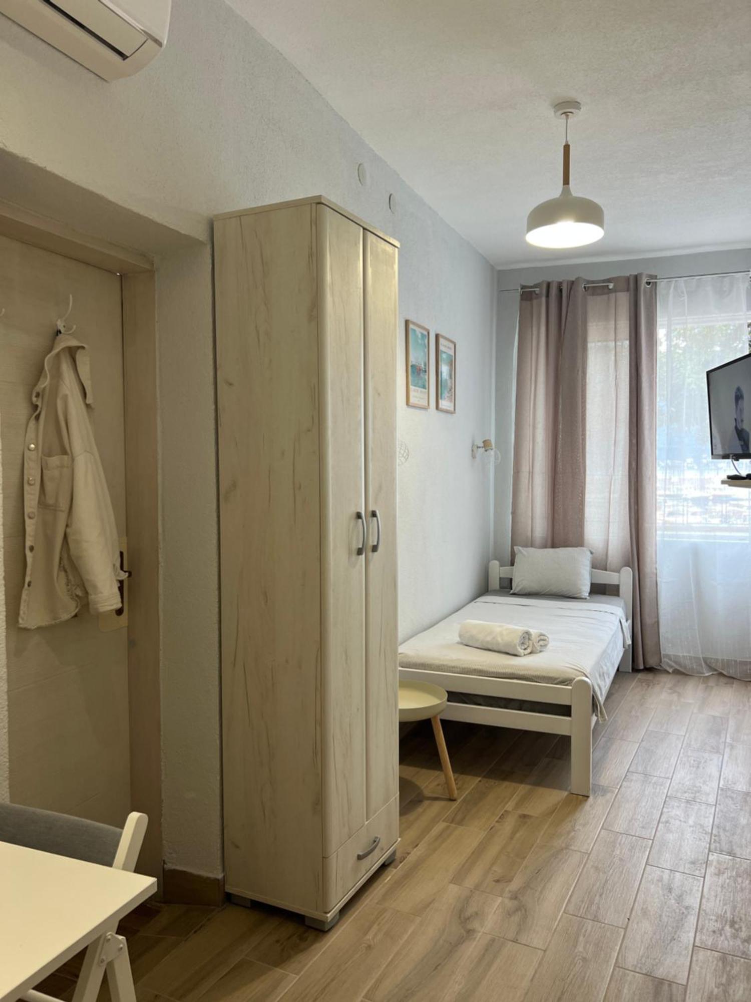 Apartments Astoria Hn Херцег-Новий Екстер'єр фото