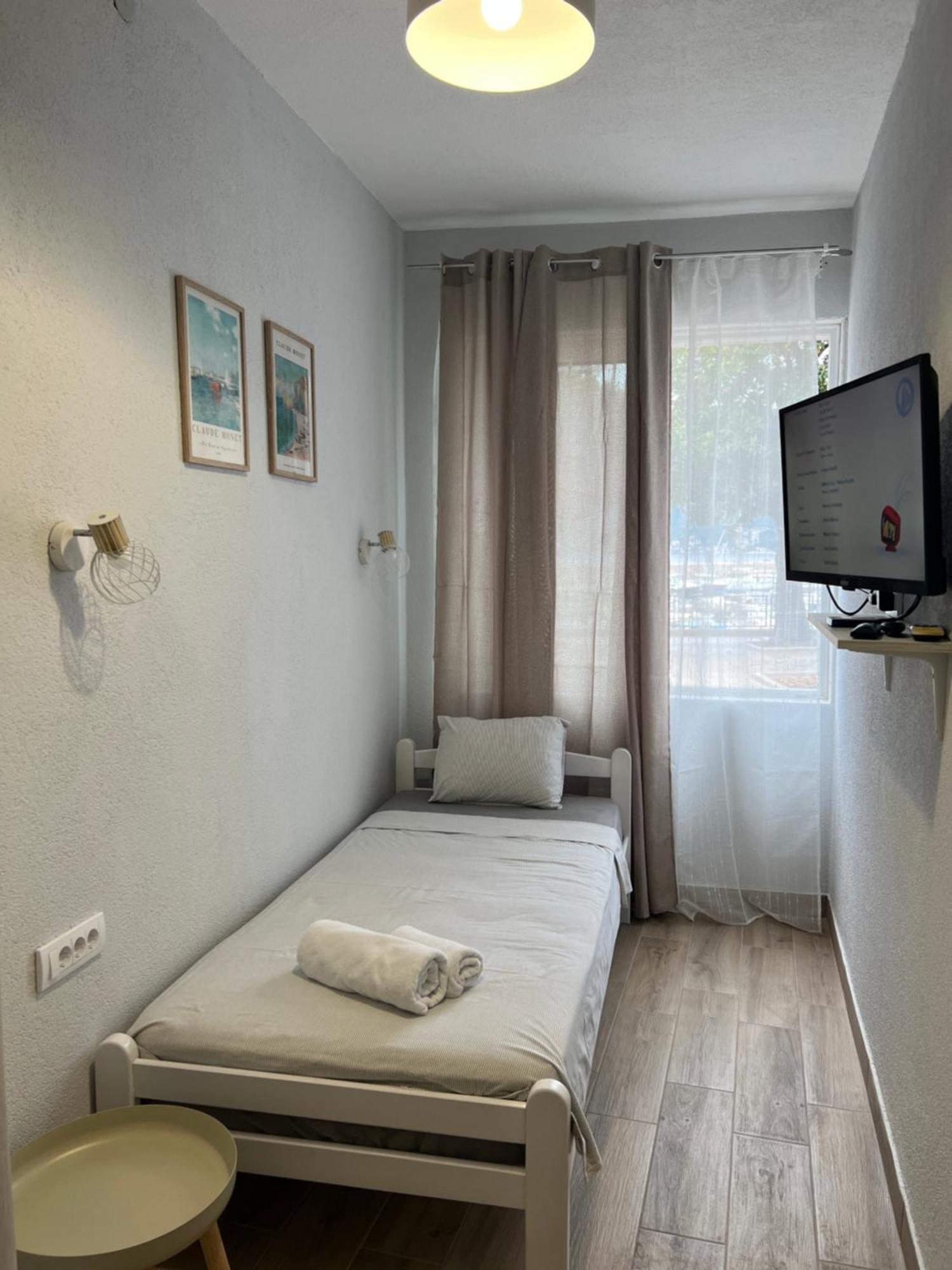 Apartments Astoria Hn Херцег-Новий Екстер'єр фото