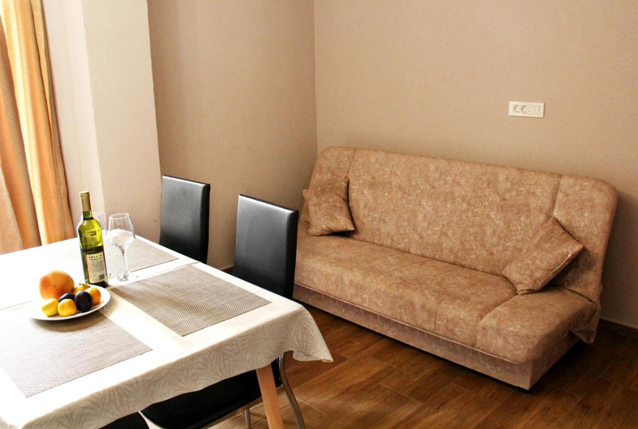 Apartments Astoria Hn Херцег-Новий Екстер'єр фото