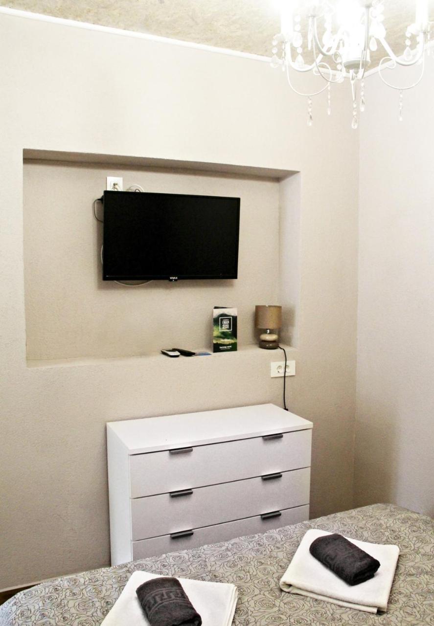 Apartments Astoria Hn Херцег-Новий Екстер'єр фото